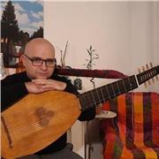 Guitarra y Ukelele para todas las edades!